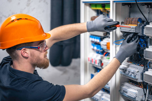 Best Affordable Emergency Electrician  in Amity Gardens, PA